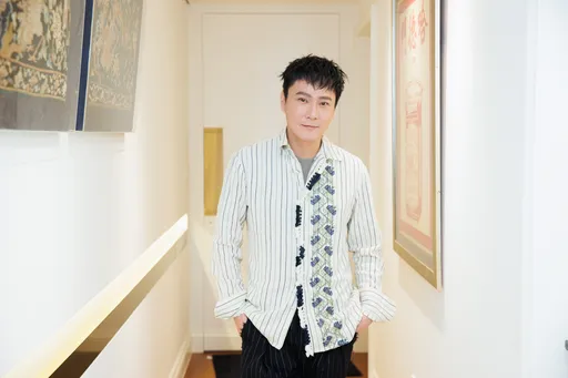 張信哲攻蛋太完美被疑對嘴　被提早慶生驚喊「我牡羊座」