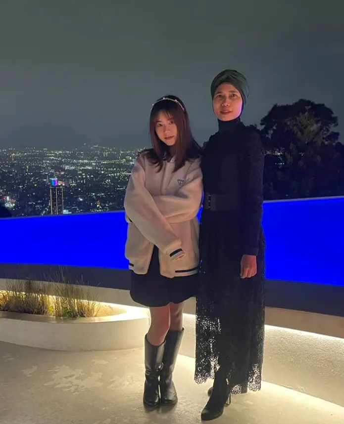 丁安妮與女兒。翻攝自丁安妮臉書