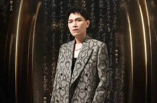 不敢相信!楊宗緯竟以「難聽」衝上熱搜 被疑倒嗓粉絲回擊「去看耳科啦」