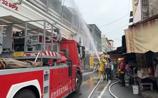 高雄國民市場民宅火警 老翁逃生不及葬身火窟
