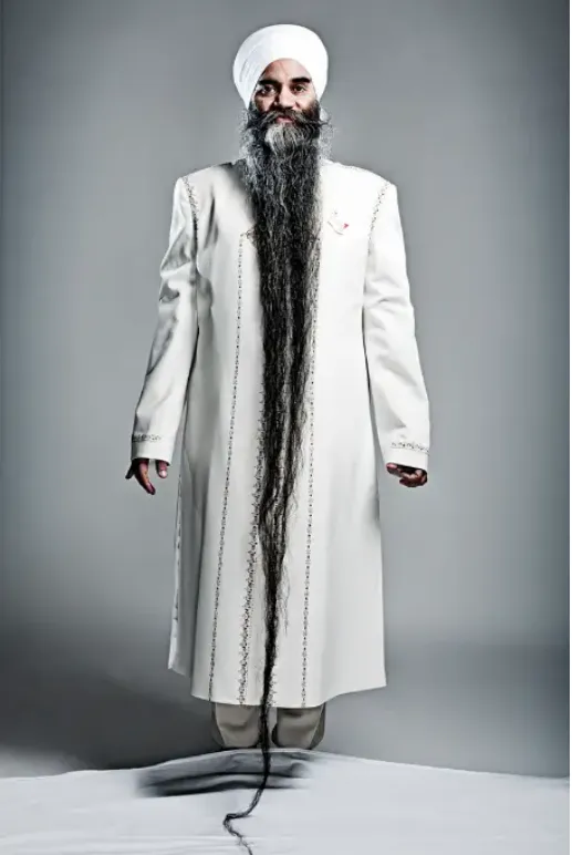 辛格擁有世界最長鬍鬚。金氏世界紀錄