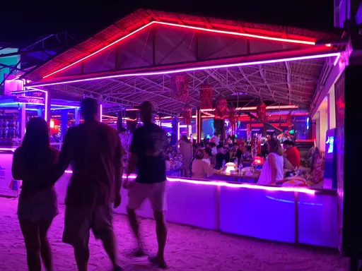 連小費也翻倍！長灘島吃喝玩樂全面漲近3成　這項比飲料便宜