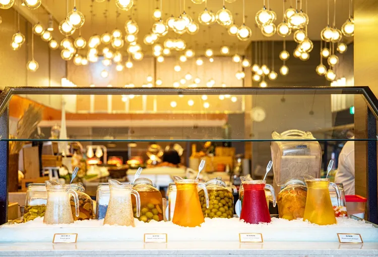 百宴自助餐廳於3/7起推出特調的舒壓養顏飲。業者提供