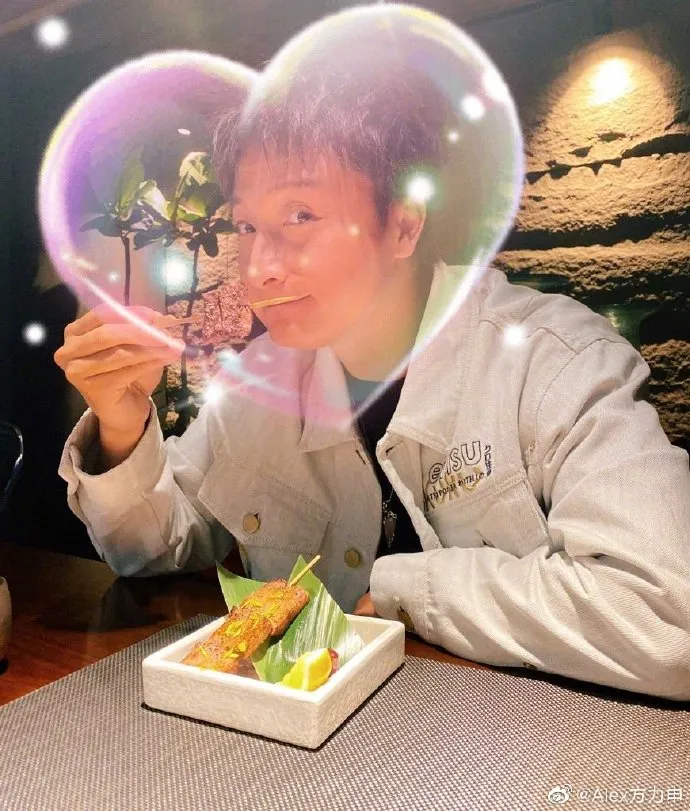 方力申大方認愛並支持女友對抗惡勢力。翻攝方力申微博