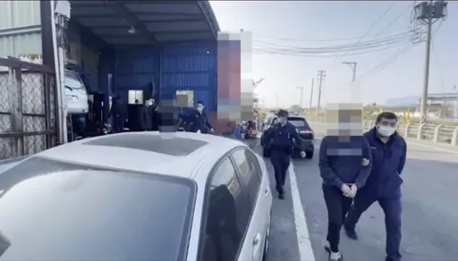 可惡詐團來硬的　拘禁「豬仔」淪人頭帳戶！警急攻堅營救3人