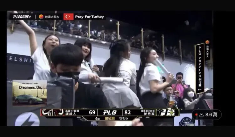 夢想家啦啦干擾林書豪罰球引批評。 翻攝Youtube