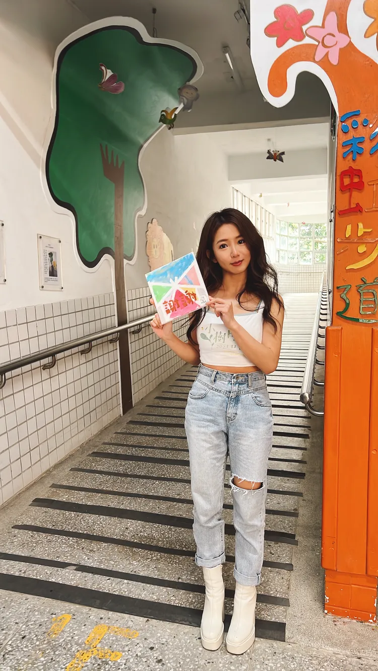 郭書瑤響應小樹苗公益計畫。Mayhoya靈氣精油提供