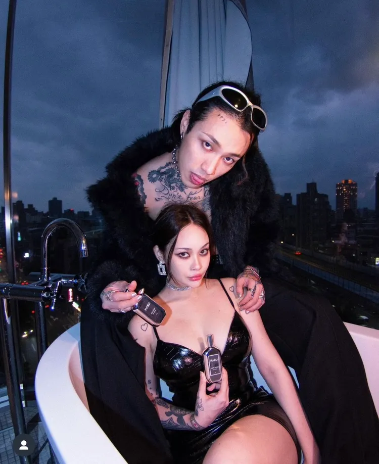 TRASH樂團主唱阿夜升格當爸了。翻攝阿夜IG