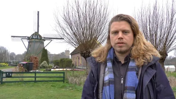 梅傑早被荷蘭列入捐精黑名單，但卻持續向海外國家捐精。翻攝英或《鏡報》