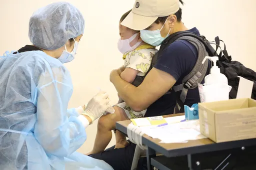 打3劑＋確診≠百毒不侵！　名醫秀數字要你乖乖接種「這支」