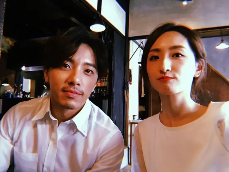 坤達（左）和柯佳嬿享受平淡的幸福。翻攝柯佳嬿IG