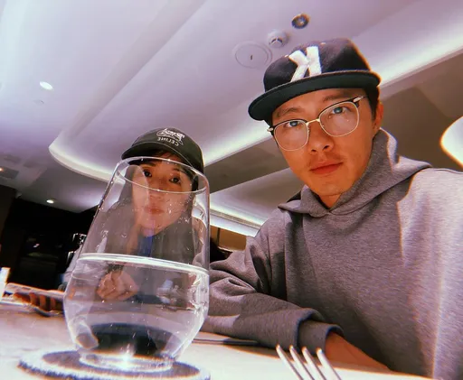 坤達放閃柯佳嬿破婚變傳言 慶41歲生日「感謝藝界扶龍王」