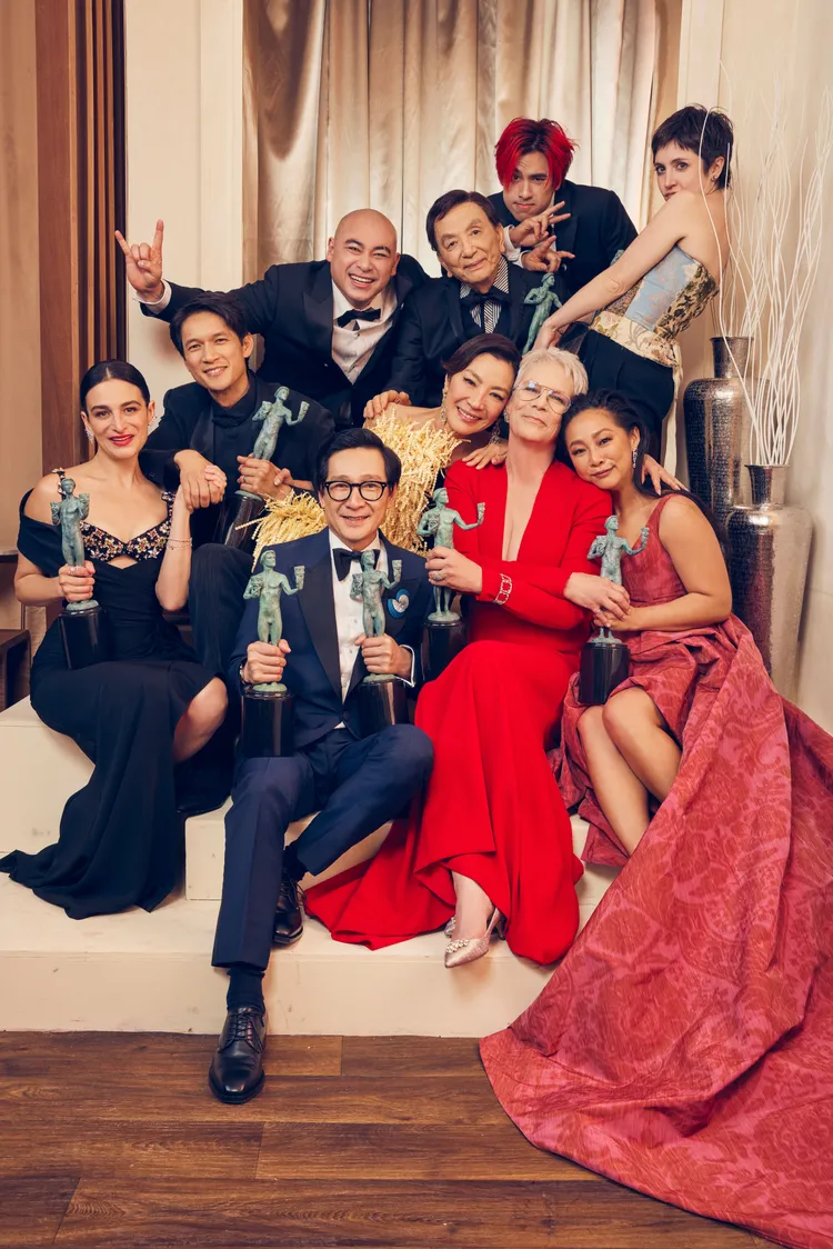 《媽的多重宇宙》獲得美國演員工會整體演出大獎，距離奧斯卡最佳影片更近一步。達志