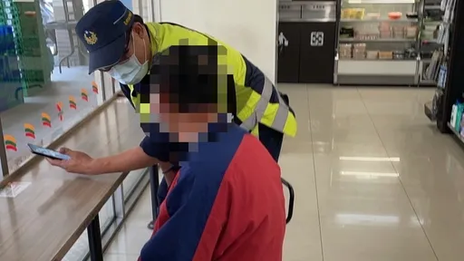 真心換絕情!阿伯遇愛情詐騙沖昏頭 警及時追回存摺