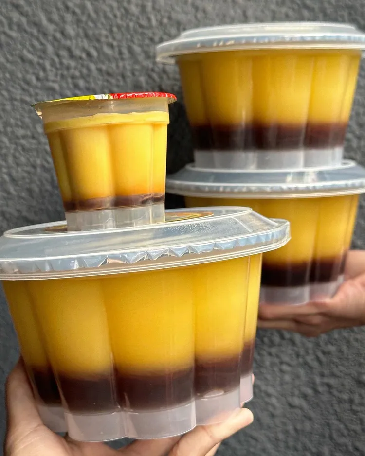 跟一般的布丁相比，巨無霸布丁尺寸經人。引自大潤發❤️好物分享社