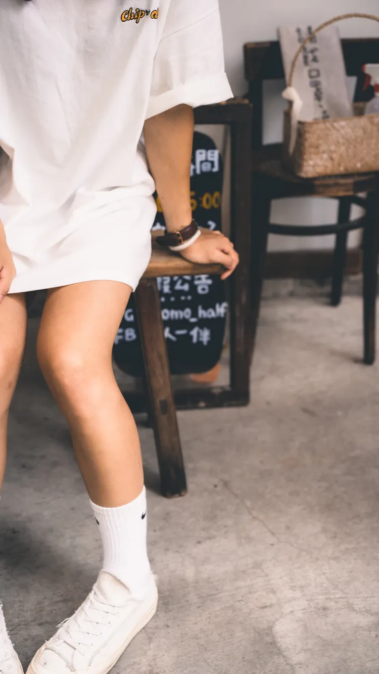 妹妹在校行為異常，師長詢問下，事件曝光。Pexels