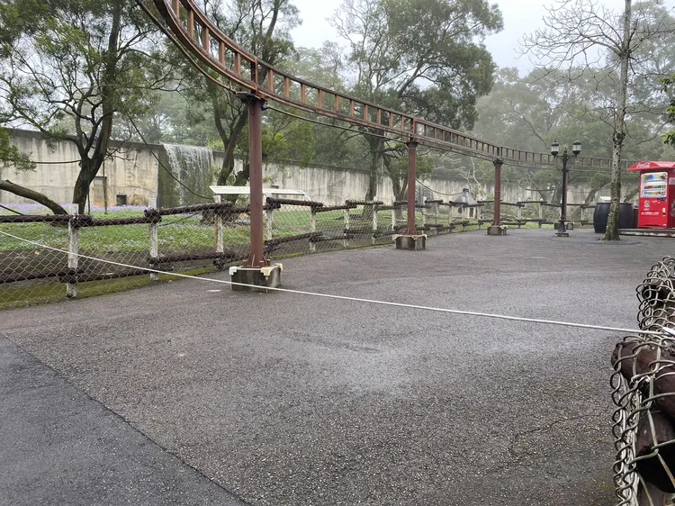 動物園區暫時關閉。翻攝畫面
