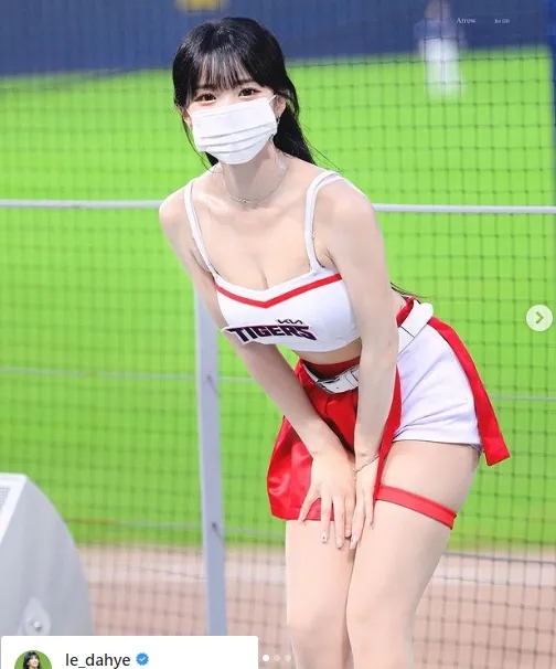 李多慧身材也非常火辣。引自李多慧IG