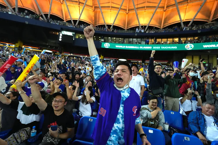 中華隊今打擊猛烈，觀眾嗨爆。   悍創提供