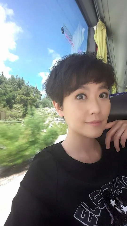 寇乃馨與艾成家人交情深。翻攝寇乃馨臉書