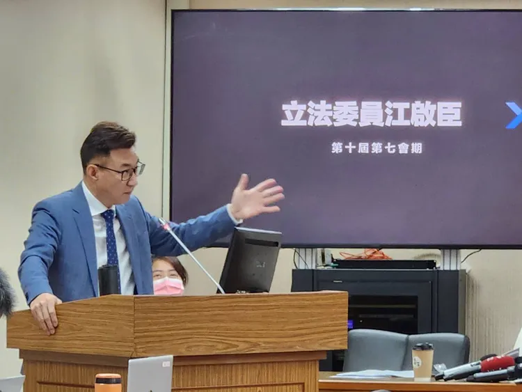 江啟臣質問宏都拉斯邦交是否挽留得住。施智齡攝