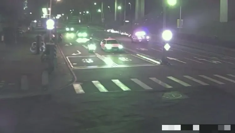 事故現場監視器。翻攝畫面