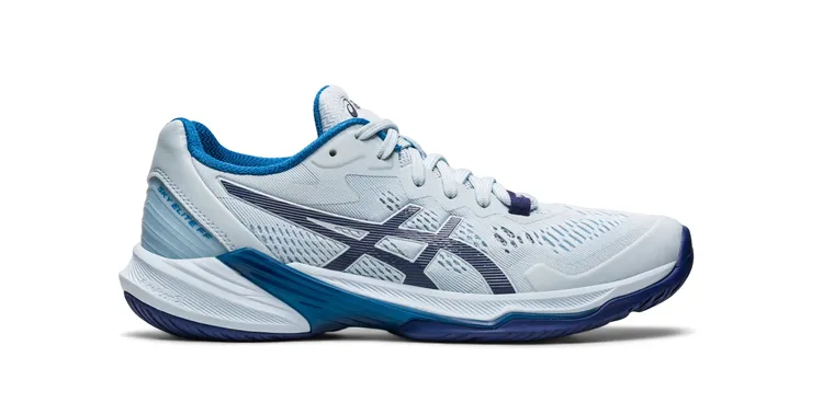 Sky Elite FF 24跑鞋，4480元。品牌提供