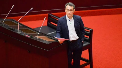 朱立倫喊國民黨全力擋《全動法》修法! 鄭運鵬一句話嗆爆