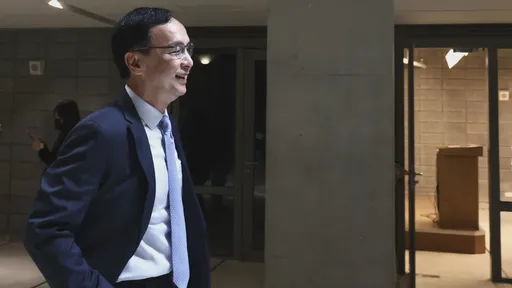 國民黨可能徵召郭台銘戰2024？　朱立倫首鬆口：視他為藍營重要一份子