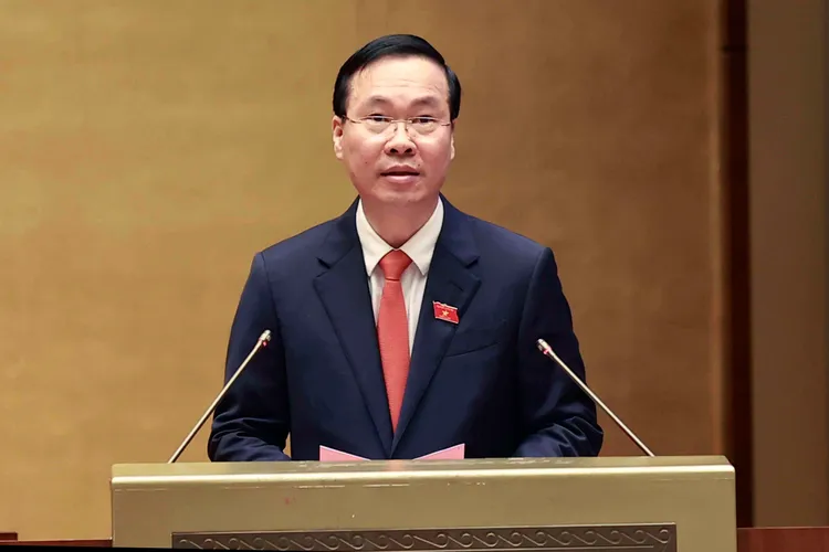 武文賞今天在就職典禮上感謝國會、黨中央，以及總書記阮富仲。美聯社