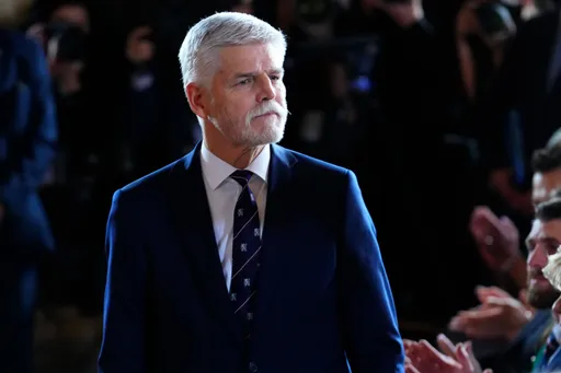 捷克新總統就任 視中俄為威脅、重視台海和平