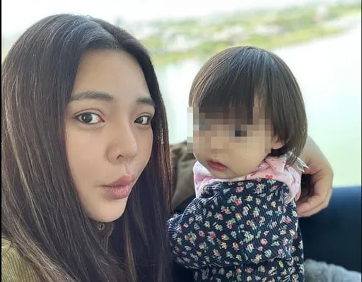 小甜甜被攻擊「胖子噁心」 開腔要酸民生過小孩再來嘴