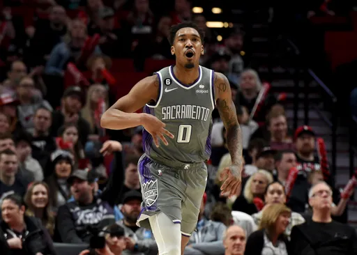 國王睽違16年重回NBA季後賽！等多久？上次這世界還沒有iPhone