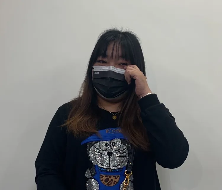 陳小姐今出席記者會，指日後不敢再亂揉眼睛。吳慧芬攝