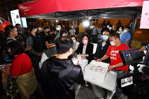 中華勝荷蘭!彰化縣府兌現祭品文 今午發放600份焢肉飯、400份肉圓