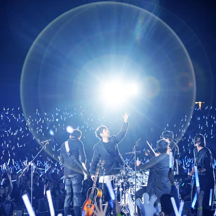 五月天唱遍各演唱會場地。翻攝五月天臉書