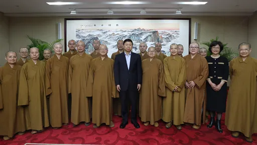 佛光山住持訪中拜會國台辦主任 稱繼承星雲法師宿願推動兩岸發展