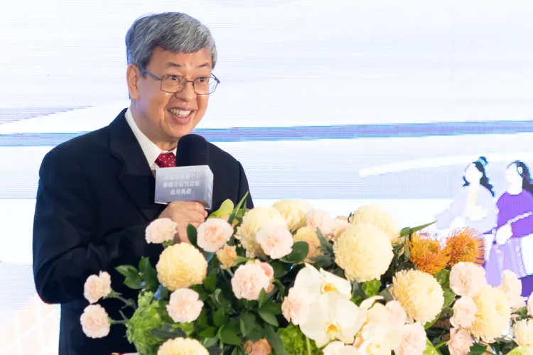 高雄港旅運中心啟用，行政院陳建仁院長到場祝福。臺灣港務公司提供