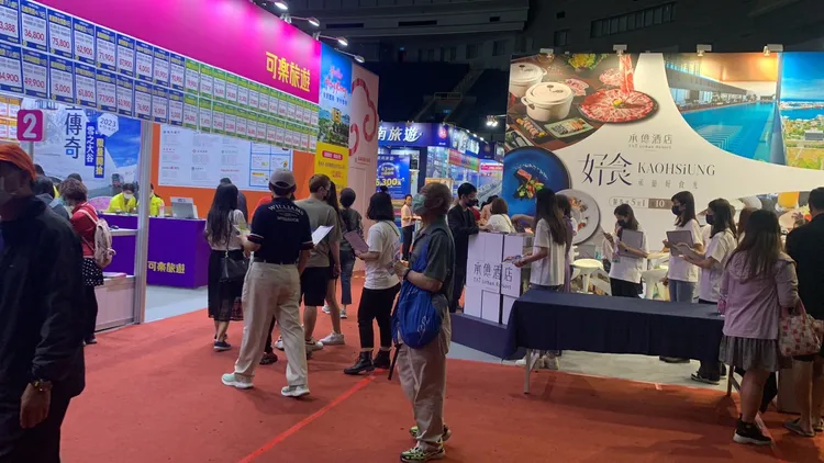 高雄巨蛋春季旅展今起四天在高雄巨蛋展開。吳慧芬攝