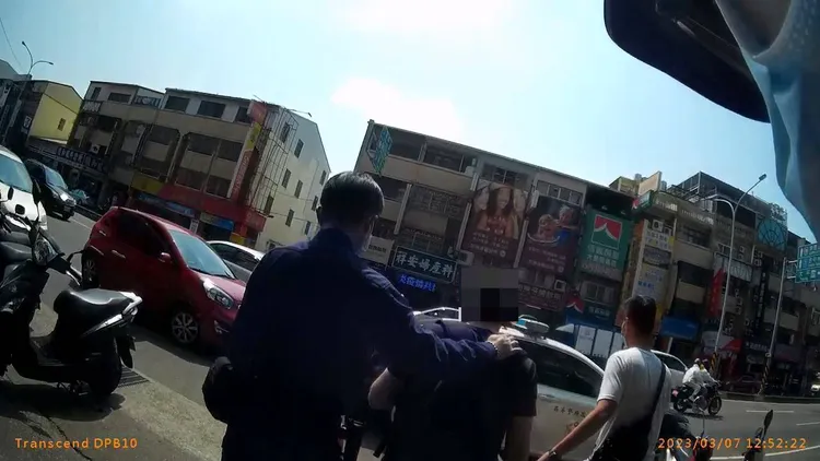 警方訊後將張男依詐欺罪移送。讀者提供