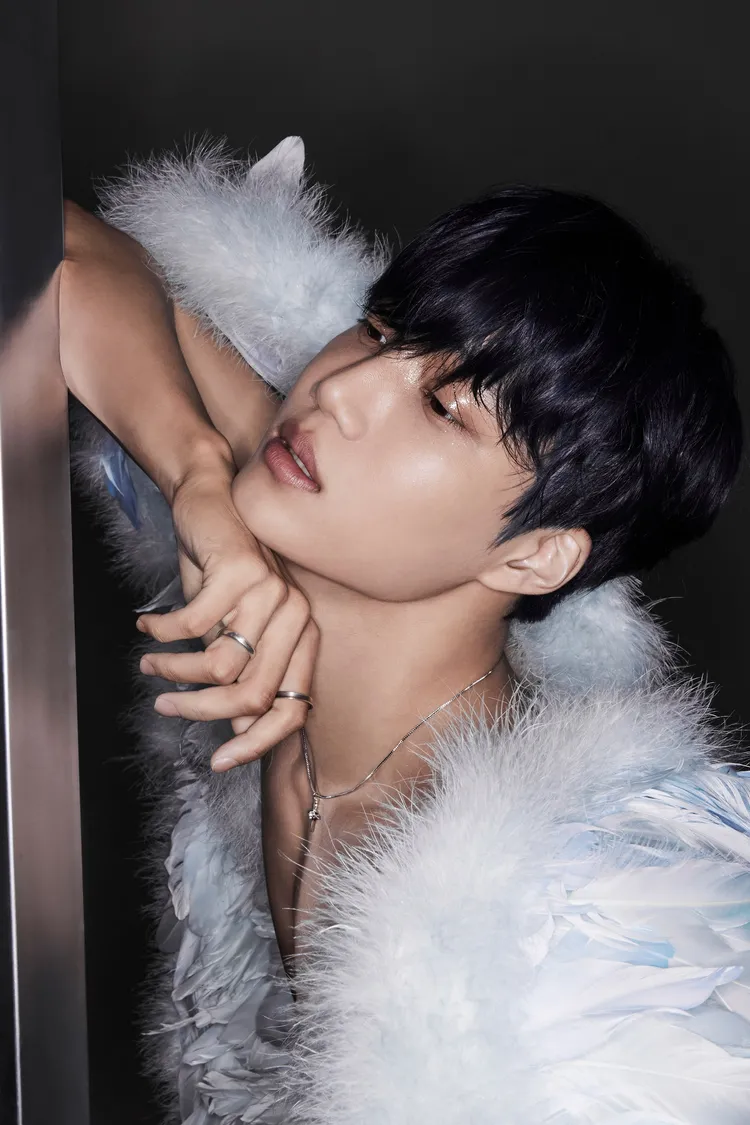 KAI推出第3張專輯《Rover》。avex taiwan