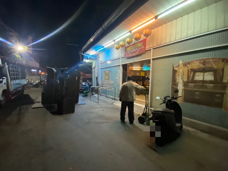 警方查獲電玩業者以合法掩護非法賭博。翻攝畫面