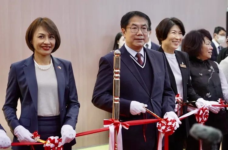 現場聚集9位農業縣市首長。市府提供