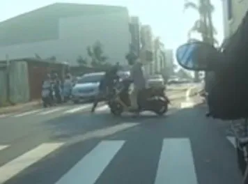 療癒片！他目睹車禍高喊「嗚呼」　網友：公理與正義都回來了