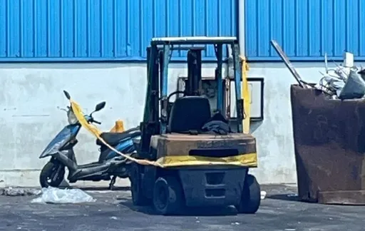 澎湖尖山港工安意外　貨輪船長被堆高機撞死！疑貨堆太高阻視線釀禍