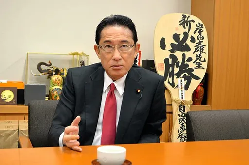 岸田送烏克蘭「必勝飯勺」錯了嗎?反戰人士批評、烏克蘭大使感謝