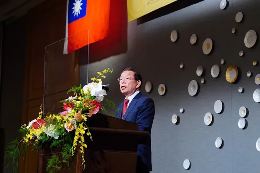 謝長廷為這問題斥記者「你錯了」! 評馬英九訪中:前途險惡