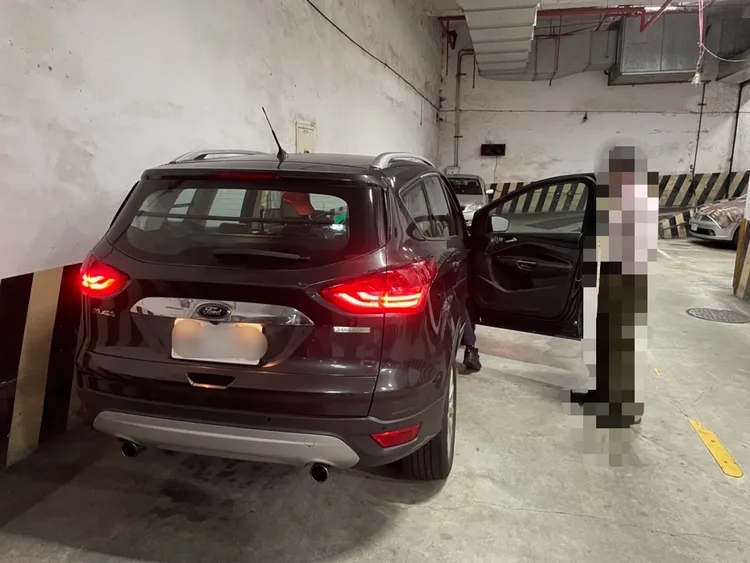 警方循線通知肇事的李男到案說明。翻攝畫面