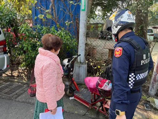 桃園婦電動車停路邊卻不翼而飛 警方1分鐘速破烏龍竊案