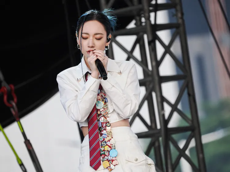 吳卓源香港賣力演出。